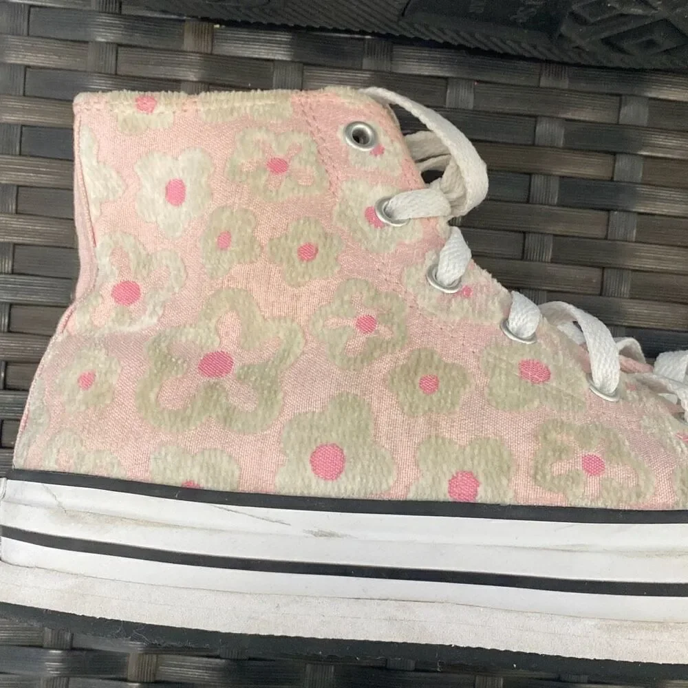 Converse platform, Eva lift sneakers, US size 6 ￼